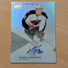 2013-14 Trilogy Mikael Granlund Rookie Premieres Auto /699 - pikkukuva 1