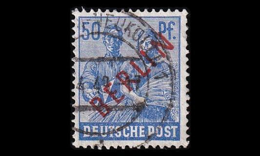 Berlin 30 o Punainen päällepainama 50 Pf (1949)