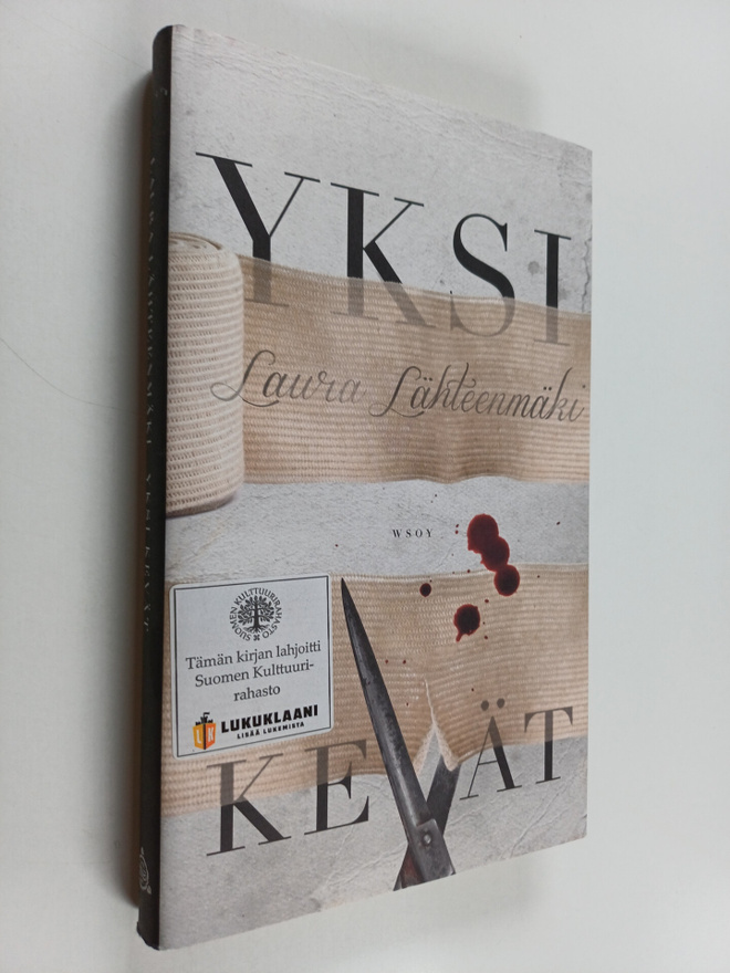 Laura Lähteenmäki : Yksi kevät