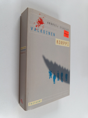 Andrzej Stasiuk : Valkoinen korppi