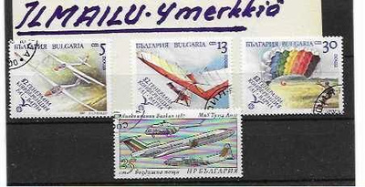 ILMAILU YMM. 4 MERKKIÄ
