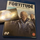FORTITUDE THE COMPLETE FIRST SEASON 2x BLU-RAY (W) - pikkukuva 1