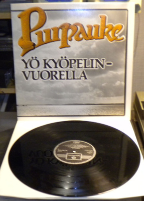 Piirpauke - Yö Kyöpelinvuorella