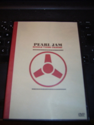 DVD PEARL JAM - SINGLE VIDEO THEORY (Sis.postikulut )