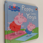 Lauren Holowaty : Peppa loves yoga - pikkukuva 1