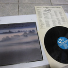LIVINGSTONE - AAMU SAAPUU KAUPUNKIIN ( hienokuntoinen LP - pikkukuva 1