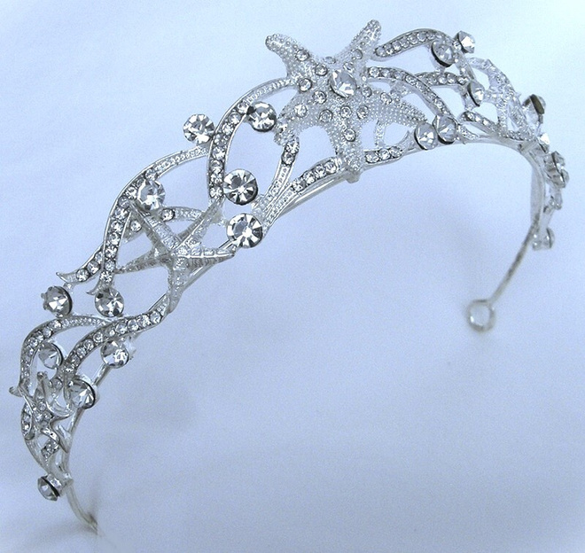 Meritähti Tiara & Korvakorut