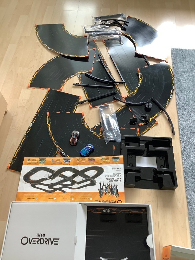 ANKI OVERDRIVE STARTER KIT
