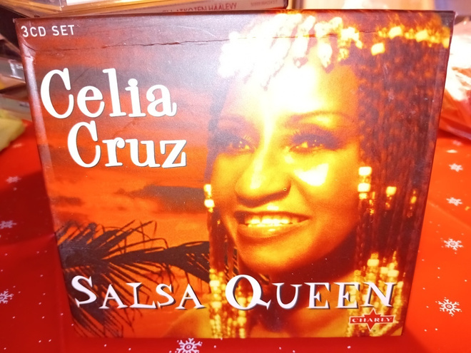 3CD Celia Cruz : Salsa Queen ( SIS POSTIKULU)