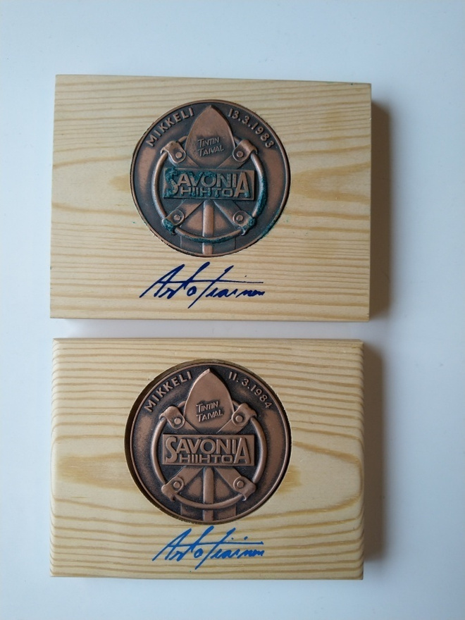 Savonia hiihto mitalit 1983 & 1984