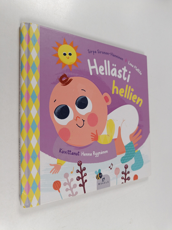 Sirpa Sironen-Hänninen : Hellästi hellien