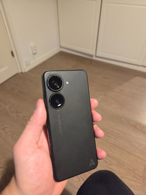 ZenFone 10- Android-puhelin