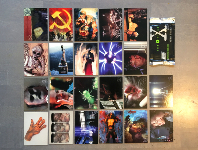 The X-Files keräilykortit + kääre (1996)