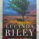 Lucinda Riley - Vangittu kauneus (pokkari) - pikkukuva 1