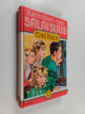 Enid Blyton : Kummallisen nyytin salaisuus
