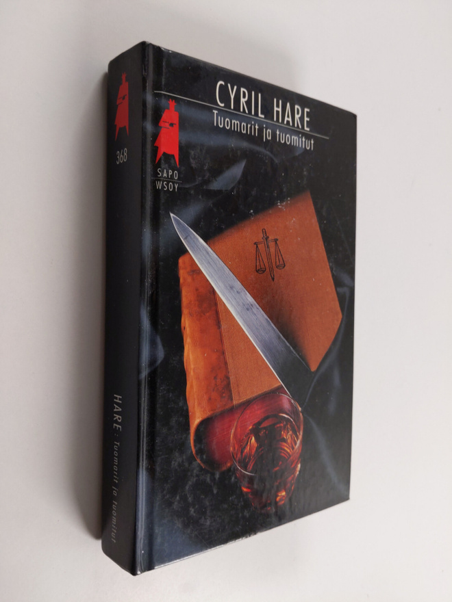 Cyril Hare : Tuomarit ja tuomitut