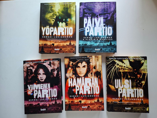 Lukjanenko, Sergei: Varjojen valtakunta/Partio 1-5