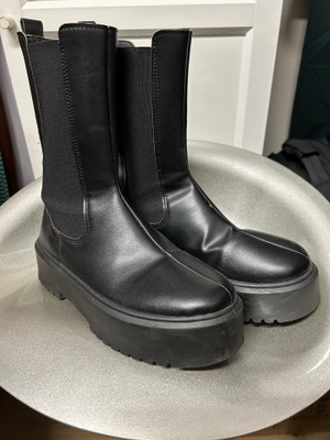 ASOS DESIGN NAISTEN MUSTAT NILKKURIT