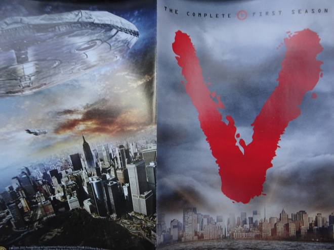 V - The Complete First Season 3DVD