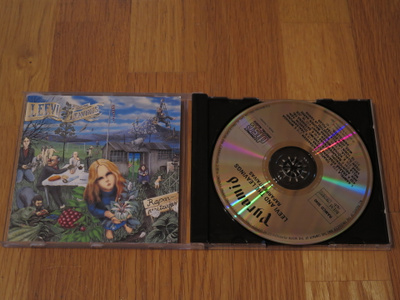 Leevi And The Leavings - Raparperitaivas CD