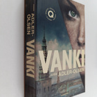 Jussi Adler-Olsen : Vanki - pikkukuva 1