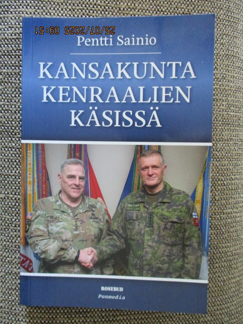 Pantti Sainio KANSAKUNTA KENRAAALIEN KÄSISSÄ