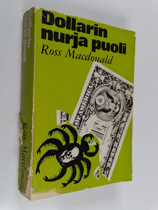 Ross Macdonald : Dollarin nurja puoli