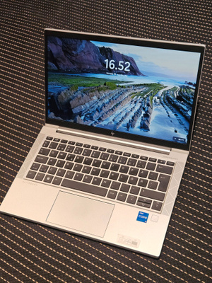 HP Elitebook 830 G8
