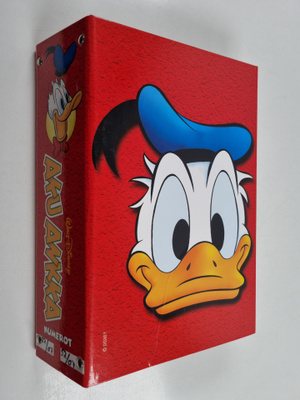 Walt Disney : Aku Ankka puolivuosikerta 2007 (27-52 kansi...