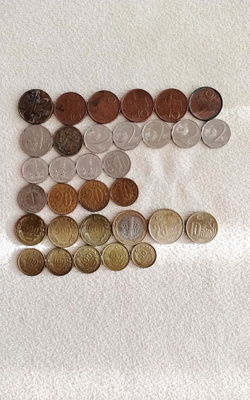 Tsekkoslovakian,Jugoslavian,Turkin kolikoita 32 kpl. 1960 al