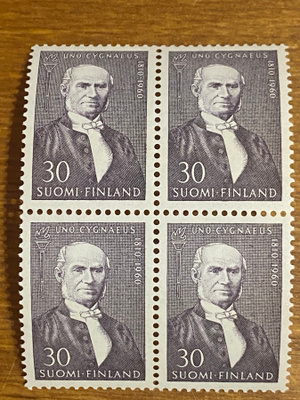 UNO CYGNAEUS NELIÖ**