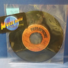 THE BEATLES - AND I LOVE HER / I SHOULD HAVE KNOWN BETTER 7" - pikkukuva 1