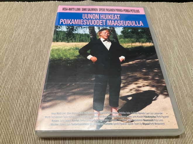 Uunon huikeat poikamiesvuodet maaseudulla  (dvd)