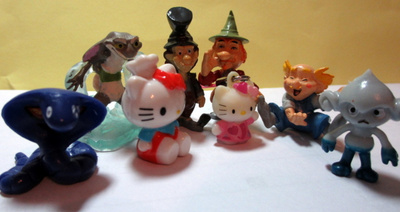 8 figuuria, Katso!