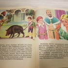Dino, Siru ja linnunpesä JA Urhea pikku räätäli kuvakirjat - pikkukuva 3