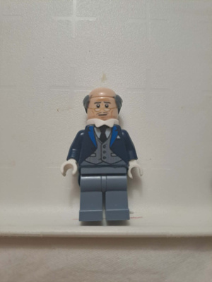 LEGO Alfred Pennyworth