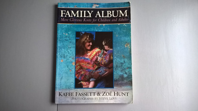 Family Album - Kaffe Fasset & Zoë Hunt - Englanninkielinen