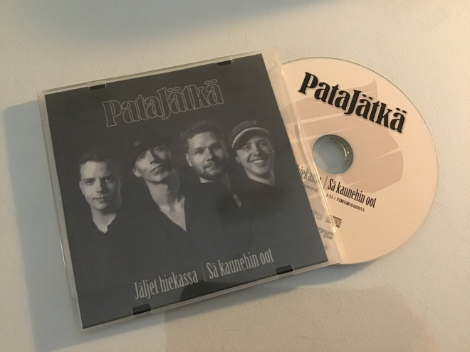 Patajätkä . Jäljet hiekassa CDS single