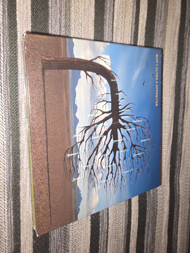 Myydään Biffy Clyro – Opposites -albumin laaja 2CD + DVD Del