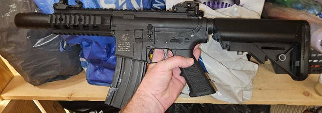 Airsoft-Paketti Cybergun Colt M4 Special Forces Mini (metal)
