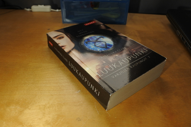 Cassandra Clare: Luukaupunki, pokkari, hyvä