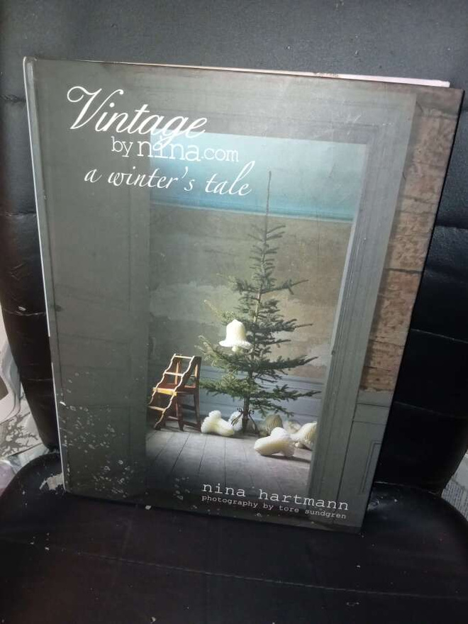 Nina Hartmann : Vintage a winter's tale ( SIS POSTIKULU