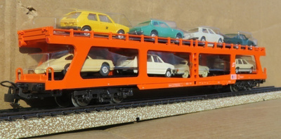 Märklin pikajunan autovaunu