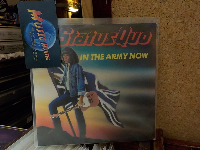 STATUS QUO - IN THE ARMY NOW M-/EX+ 7"