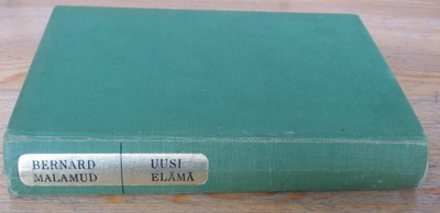 Bernard Malamud: Uusi elämä, Gummerus 1966. 339 s.