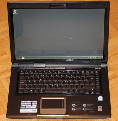 ASUS X59GL läppärin raato