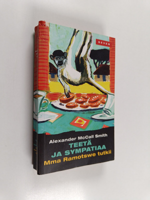 Alexander McCall Smith : Teetä ja sympatiaa
