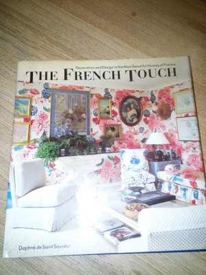 Sisustustajan kirja Ranskalainen The French Touch