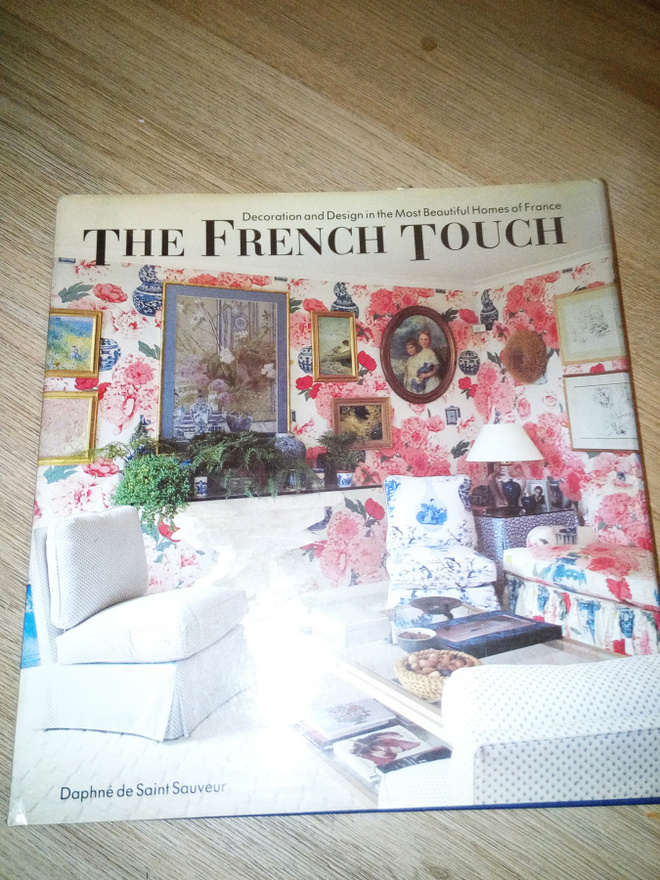 Sisustustajan kirja Ranskalainen The French Touch