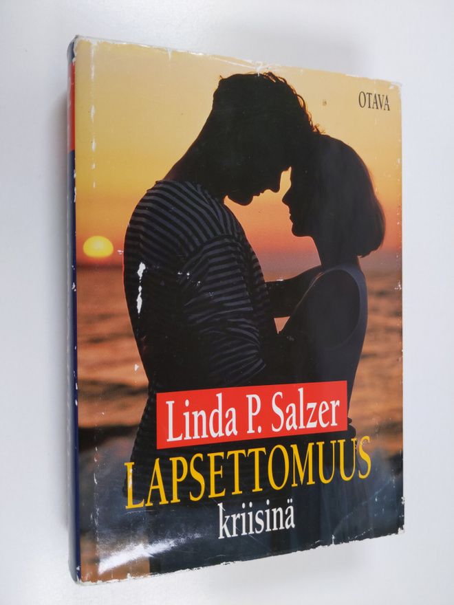 Linda P. Salzer : Lapsettomuus kriisinä